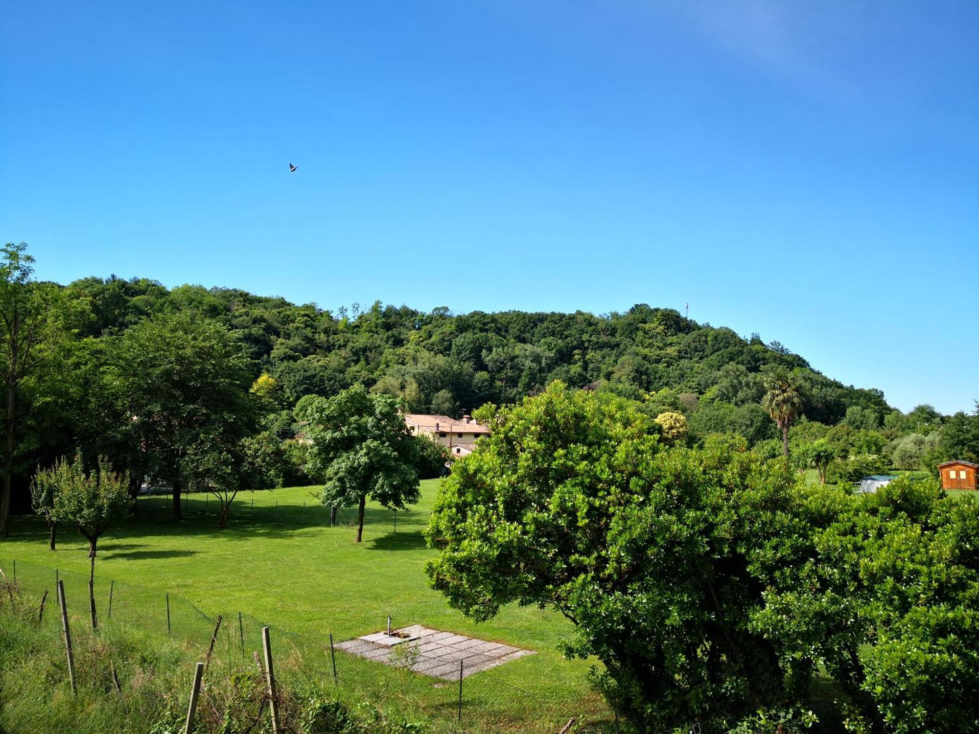 Appartamento Da Guido Borso del Grappa Exteriör bild